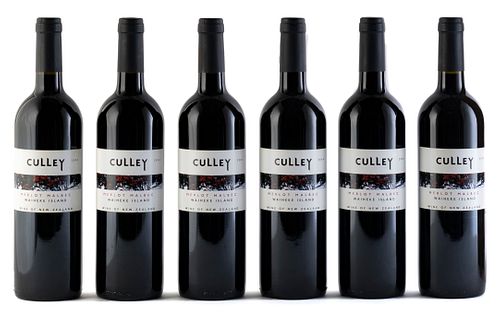 Six Culley Waiheke Island bottles, 2004 vintage.
Neill Culley Winemaker.
Category: red wine. Auckland (New Zealand).