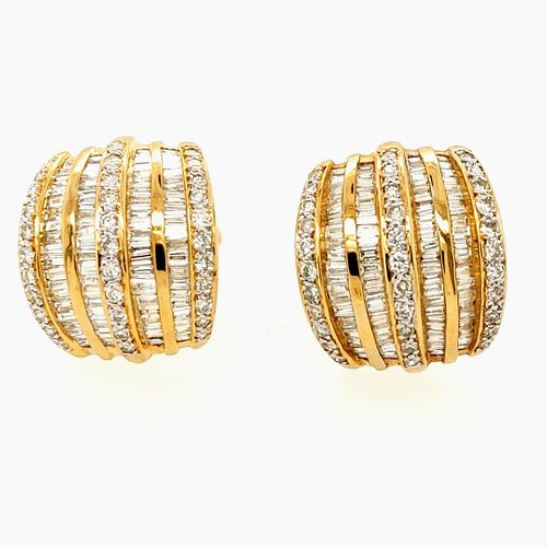 18K Yellow Gold Fashion Diamond Earrings