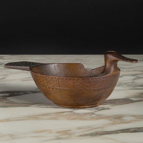 Fruitwood Bird Form Effigy Bowl, Possibly Native American