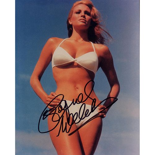 Raquel Welch Photograph, Signed