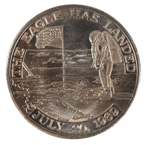 APOLLO 11 Coin SPACE FLOWN Medal