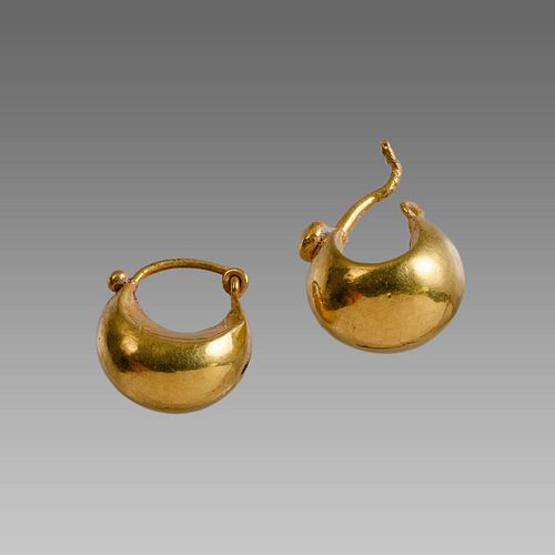Roman Gold Pair Of Earrings c.1st-2nd century AD.`