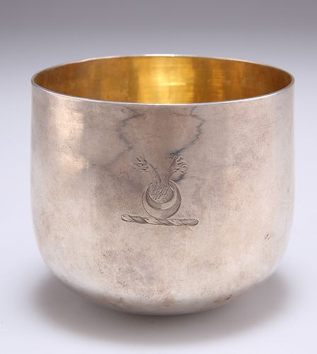 A GEORGE III SILVER TUMBLER CUP, maker CB, London 1776, eng