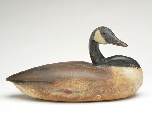 Very rare hollow carved Canada goose from the Gray rig, Philadelphia, Pennysvalnia.