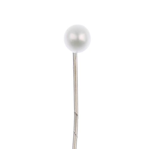 DAVID ANDERSEN (attributed to) - a pearl stickpin. Designed as a single pearl atop a plain pin. Pear