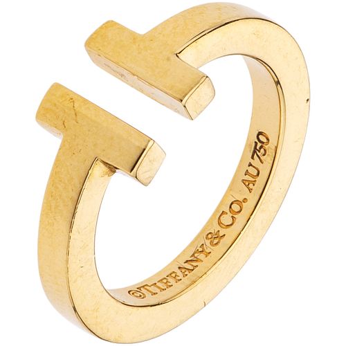 RING IN 18K YELLOW GOLD, TIFFANY & CO., TIFFANY T COLLECTION Weight: 6.1 g. Size: 5