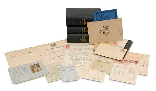   Sammlung von einem handschriftlichen Labor-Journal, Briefen, Dokumenten, Photos (8), Büchern u.a. vorwiegend aus dem Nachlass einer Braunschweiger D