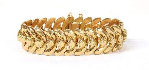 A Continental gold bracelet,