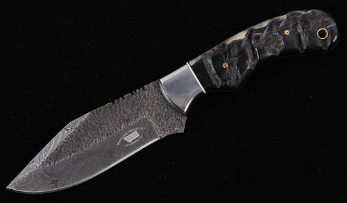 M.T. Knives Rams Horn & Damascus Hammered Knife