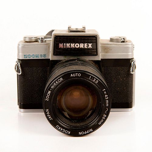 Nikkorex Zoom 35mm Film Camera