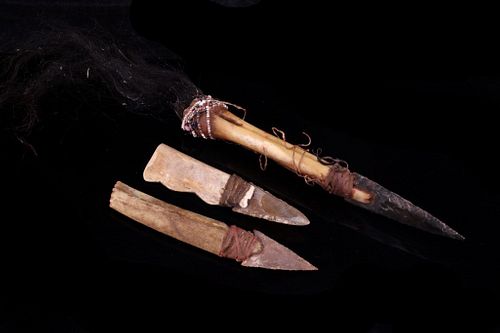 Northern Plains Bone Dag Knife Collection