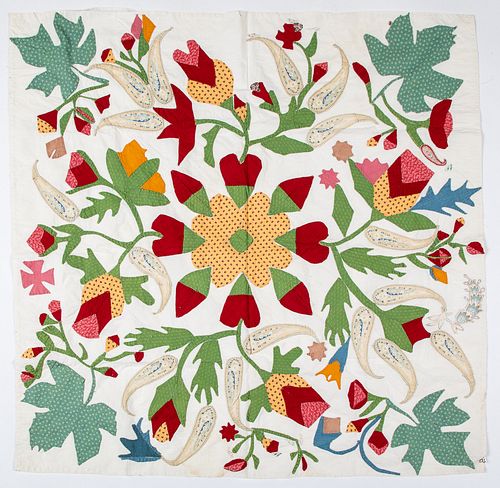 Good applique cradle summer quilt, 19th c.