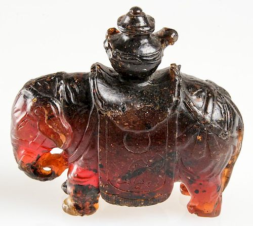 Amber/Burmite Elephant Statue, Qing Dynasty (1644-1911)