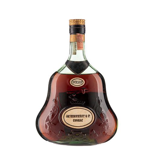 JA's. Hennessy & C°. V.V.X.S.O.P. Cognac. France. En presentación de 700 ml.