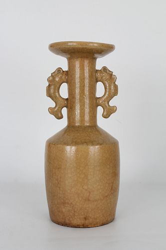 Chinese Song Dynasty Longquan Glazed Kinuta Vase
