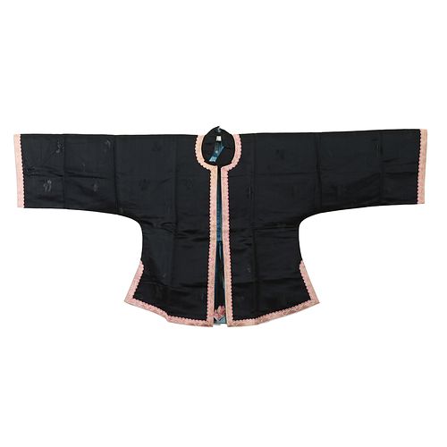 A BLACK-GROUND EMBROIDERED LADY'S ROBE