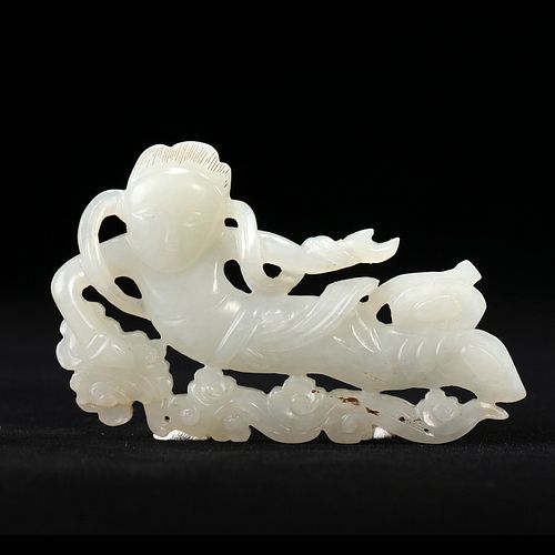 A WHITE JADE 'IMMORTAL' CARVING