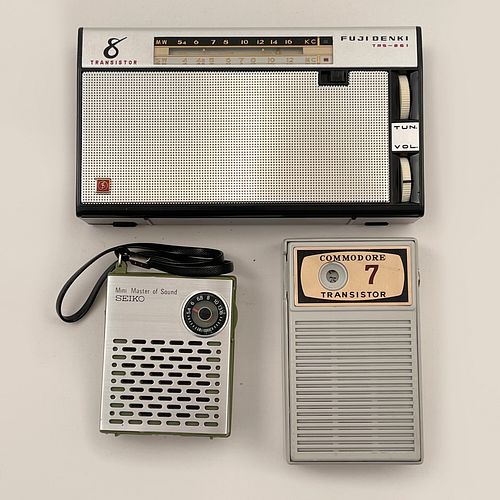 3 Vintage Transistor Radios Fuji Commodore Seiko