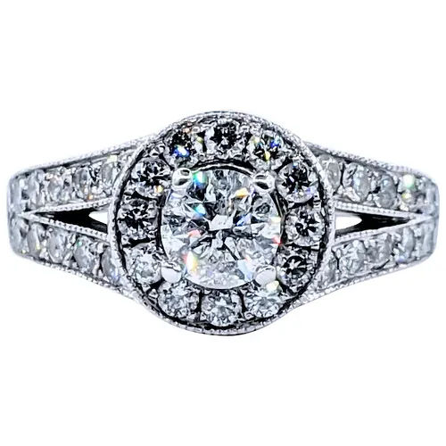 Sparkling Brilliant Cut Diamond Halo Engagement Ring