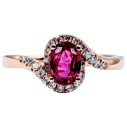 18k Natural Ruby and Diamond Ring