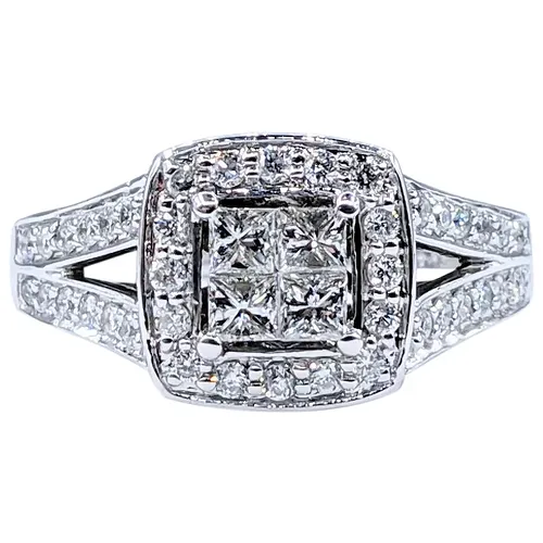 Stunning Diamond & 14K White Gold "Illusion" Ring