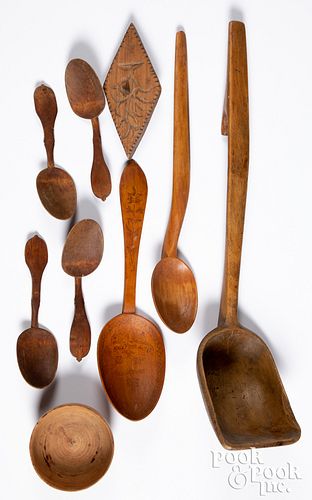 Group of Scandinavian woodenware
