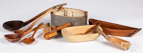 Group of Scandinavian woodenware