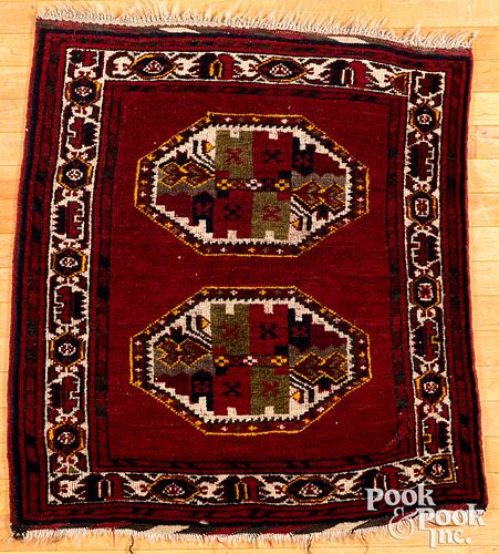 Semi antique Shiraz mat