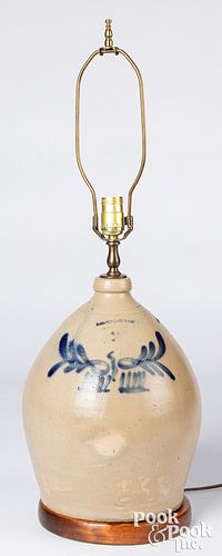 Massachusetts two-gallon stoneware jug table lamp