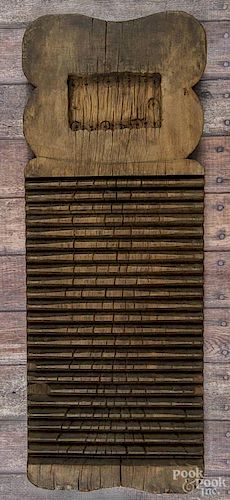Primitive wooden scrub board, 19th c.