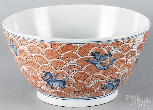 Chinese porcelain center bowl, early 20th c., the exterior with an ocean scene