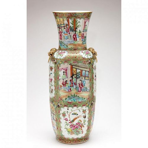 Large Chinese Export Rose Medallion Vase