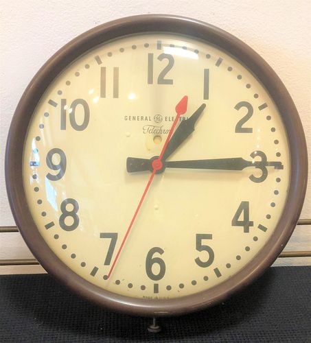 Vintage General Electric School Clock