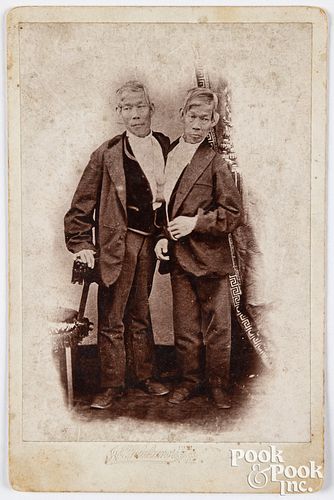 Cabinet Card photograph of Chang and Eng Bunker