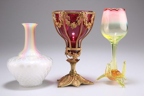 A VICTORIAN VASELINE URANIUM GLASS TULIP VASE, PROBABLY BY 
