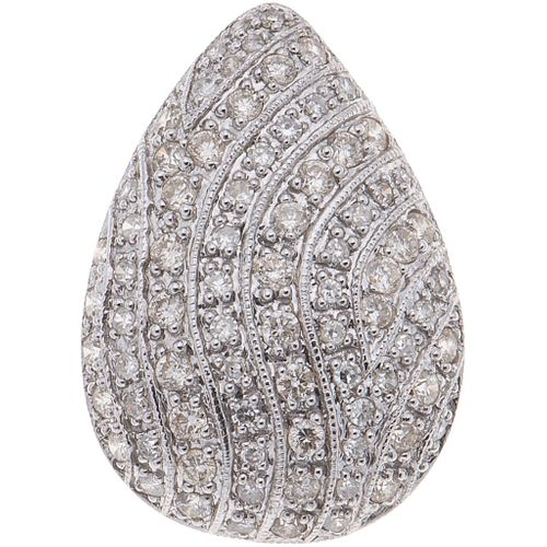PENDIENTE CON DIAMANTES EN ORO BLANCO DE 14K con diamantes corte brillante y  corte 8x8 ~0.50 ct. Peso: 2.0 g | PENDANT WITH DIAMONDS IN 14K WHITE GOL