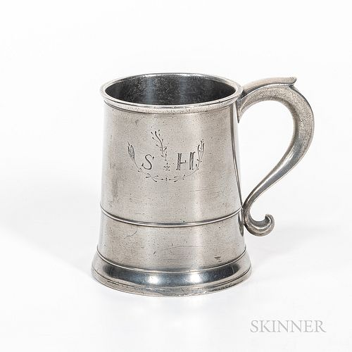 Jacob Whitmore Pewter Pint Mug, Middletown, Connecticut, late 18th century, tapering cylindrical body with low band, molded base, and s