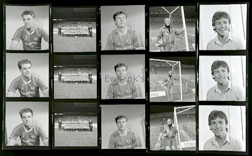 500+ Negatives relating to Manchester United football club including Dave Sexton, Martin Buchan, Sir
