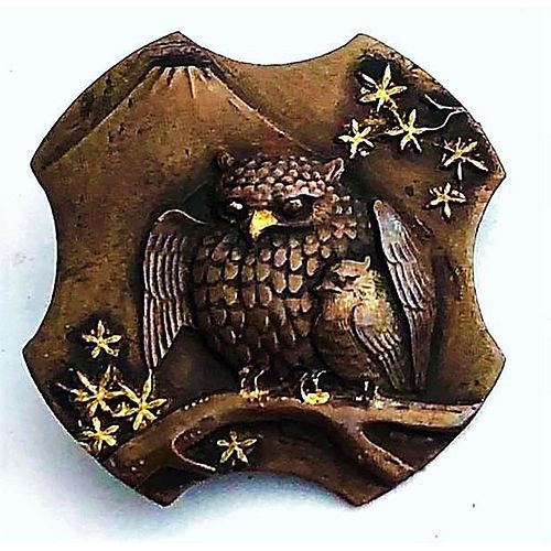 A RARE DIVISION ONE JAPANESE METAL WORKS OWL BUTTON