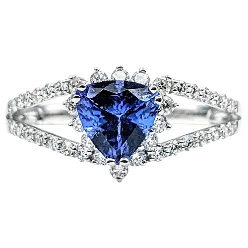 Beautiful Trillion Cut Tanzanite & Diamond Dress Ring
