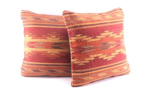 Crystal Roja Wool Set of Pillows by Enrique Ruiz