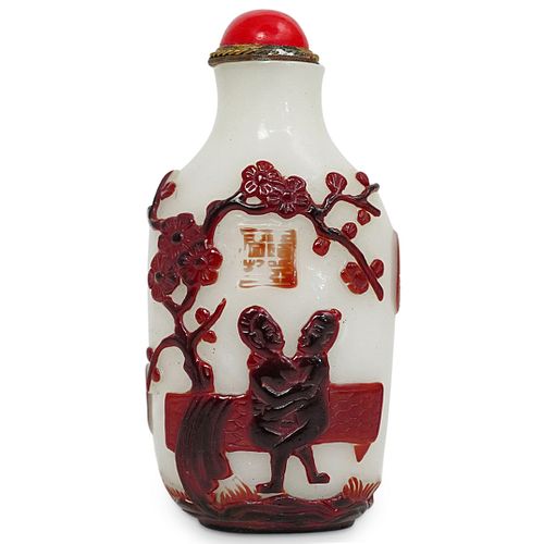 Antique Chinese Peking Glass Erotic Snuff Bottle