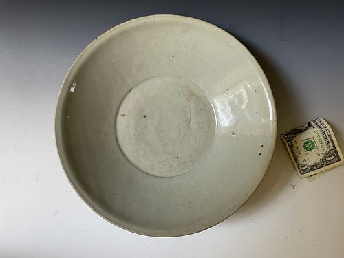 A Big White Glazed bowl Ming Dynasty