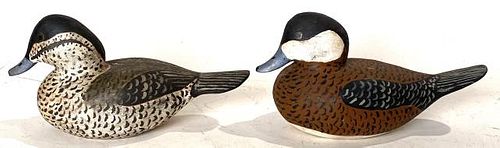 Lot of 2 1/2 size ducks by the Wallace