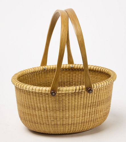 Contemporary Nantucket Basket Signed Rogerson