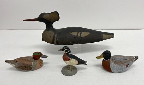 Four Miniature Bird Carvings