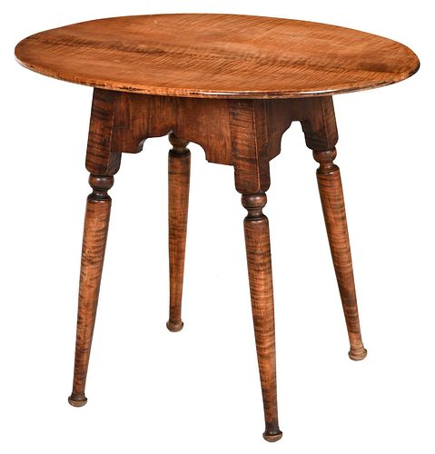 New England Queen Anne Style Tiger Maple Tea Table