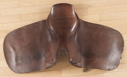 Argentinean Borelli dressage saddle, 20th c.