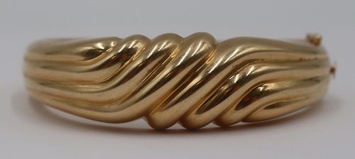 JEWELRY. 14kt Gold Hinged Bracelet.