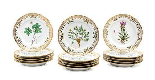 Fifteen Royal Copenhagen Porcelain Flora Danica Reticulate Plates Diameter 8 3/4 inches.